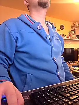 B95WIK online show from November 2025 02:29:01 PM