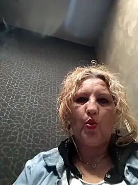 Divineblond online show from March 2025 09:13:02 AM