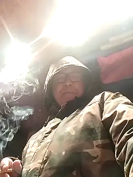 Soloyan online show from December 2024 07:00:01 PM