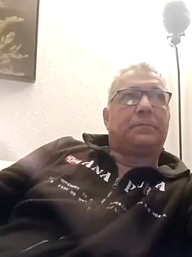 Soloyan online show from January 2025 06:33:01 AM