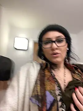 Snapshot of smoothkissx chatting on January 2025 08:13:02 PM smoothkissx online show from January 2025 08:13:02 PM