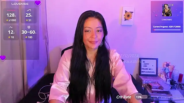 Snapshot of LauraToro_ chatting on December 2024 08:55:02 AM LauraToro online show from December 2024 08:55:02 AM