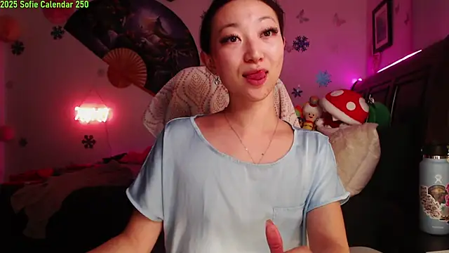 MySweetSofie online show from December 2024 06:03:02 AM