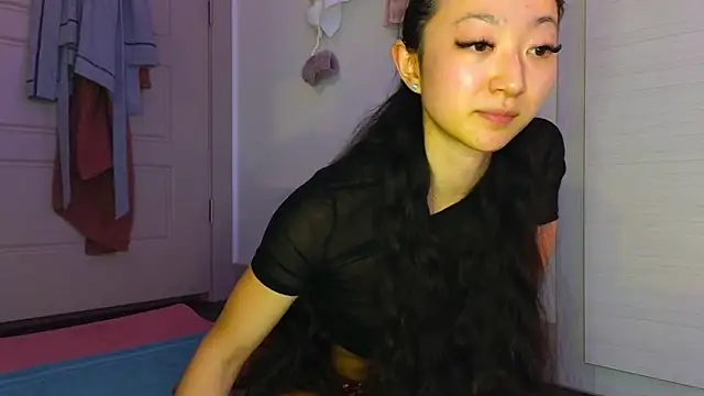 MySweetSofie online show from February 2025 12:32:01 AM