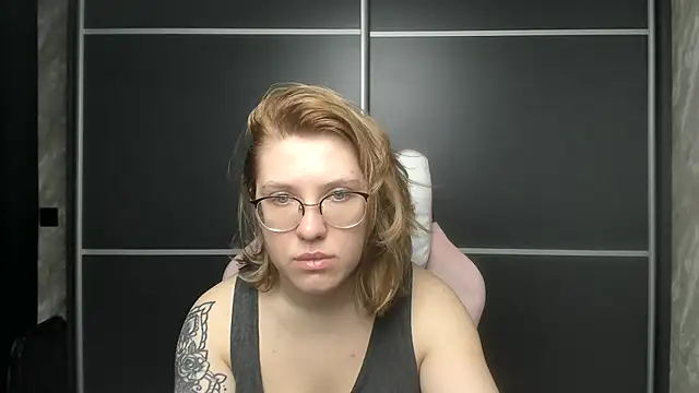 Reginasmilee online show from February 2025 04:08:02 AM