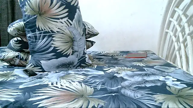 Snapshot of dominant_mistress69 chatting on December 2025 11:21:01 PM dominant mistress69 online show from December 2025 11:21:01 PM