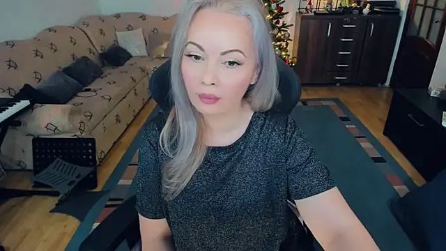 WhitneyLynn online show from January 2025 07:34:02 AM