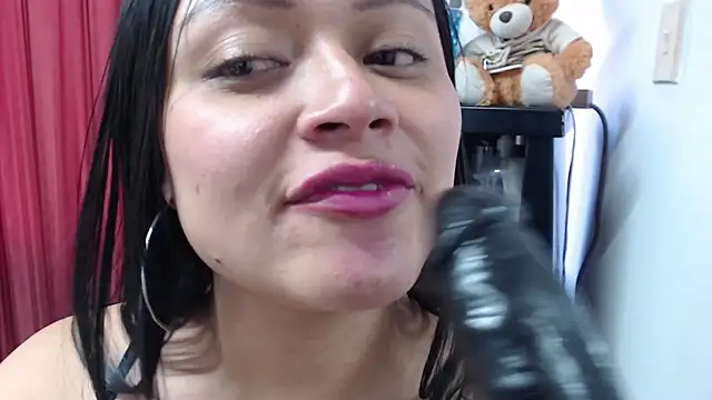 gabriela grace online show from January 2025 12:43:01 AM