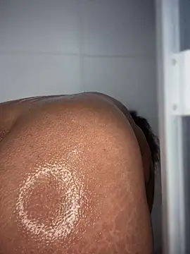 riri brunnete online show from September 2025 04:12:02 AM