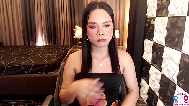 Snapshot of BigCockJewel chatting on October 2025 01:42:02 PM BigCockJewel online show from October 2025 01:42:02 PM