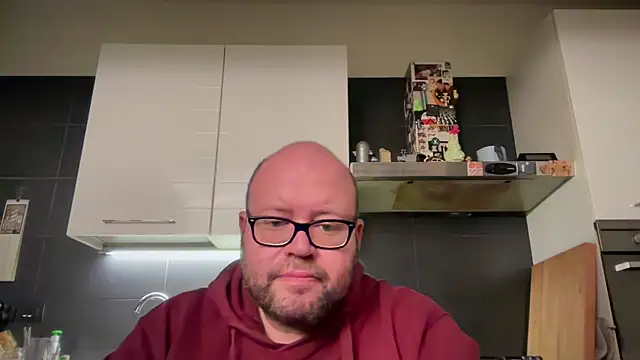 theitalianbear online show from December 2024 04:58:01 PM
