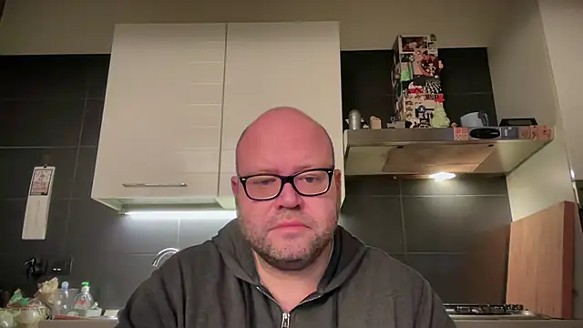 theitalianbear online show from February 2025 07:16:01 PM