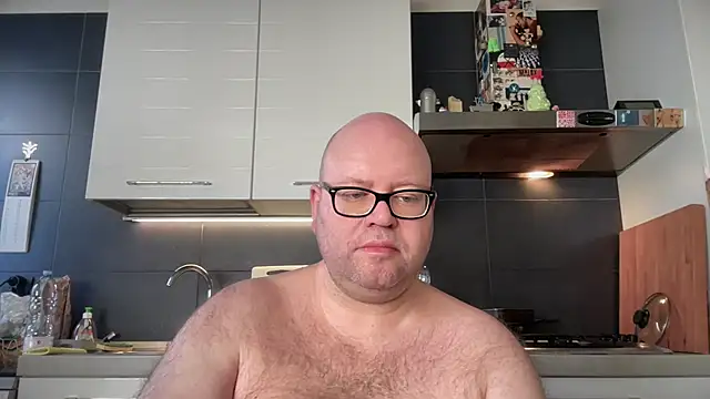 theitalianbear online show from March 2025 06:58:02 AM