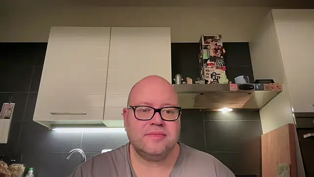 theitalianbear online show from March 2025 04:13:01 AM