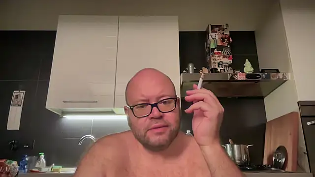 theitalianbear online show from September 2025 03:50:02 AM