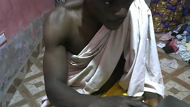 Snapshot of blakkvirus chatting on October 2025 01:46:02 AM blakkvirus online show from October 2025 01:46:02 AM