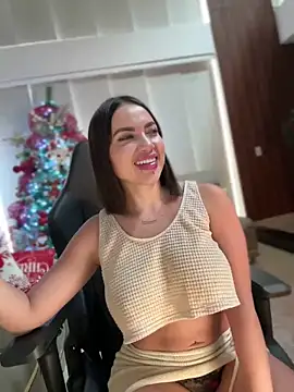 HannaBeckett online show from December 2024 03:24:02 PM