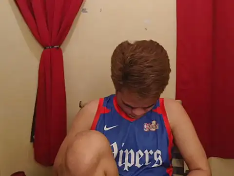 Snapshot of mike_jm chatting on November 2025 10:48:02 AM mike jm online show from November 2025 10:48:02 AM