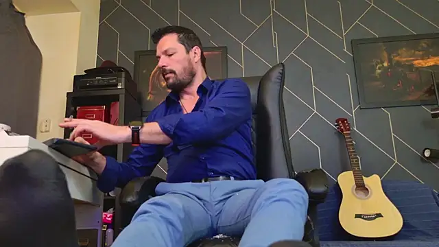 ChrisKox online show from January 2025 06:09:02 AM