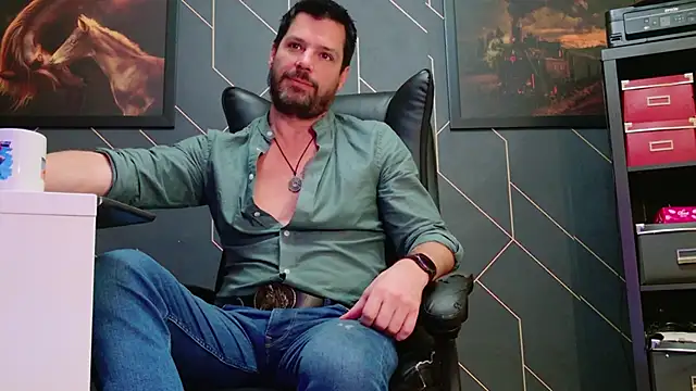 ChrisKox online show from January 2025 05:10:02 AM