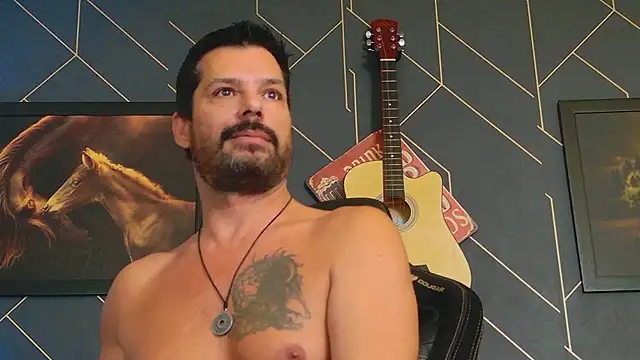 ChrisKox online show from October 2025 10:18:02 PM