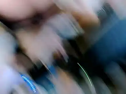 Snapshot of BeautifullLust chatting on October 2025 04:23:02 AM BeautifullLust online show from October 2025 04:23:02 AM