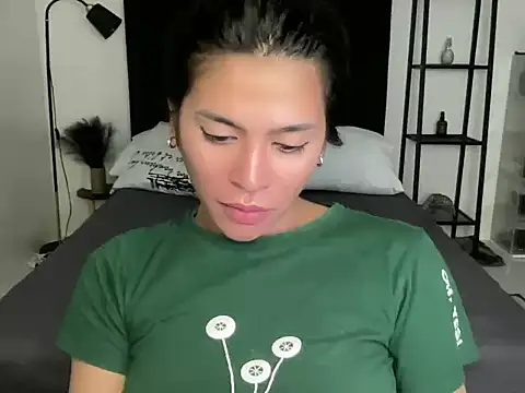 your bianca69 online show from December 2024 12:02:02 AM