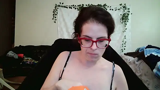 JessaBella online show from October 2025 04:26:01 PM