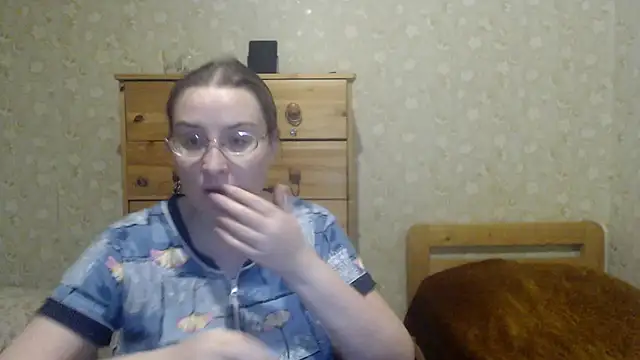 Snapshot of Smart_Rose chatting on January 2025 08:14:02 PM Smart Rose online show from January 2025 08:14:02 PM