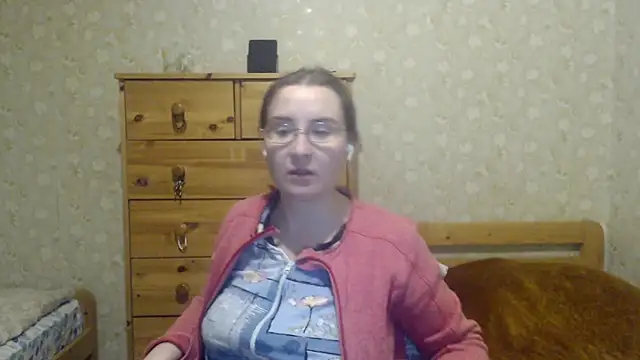 Snapshot of Smart_Rose chatting on January 2025 11:35:02 PM Smart Rose online show from January 2025 11:35:02 PM