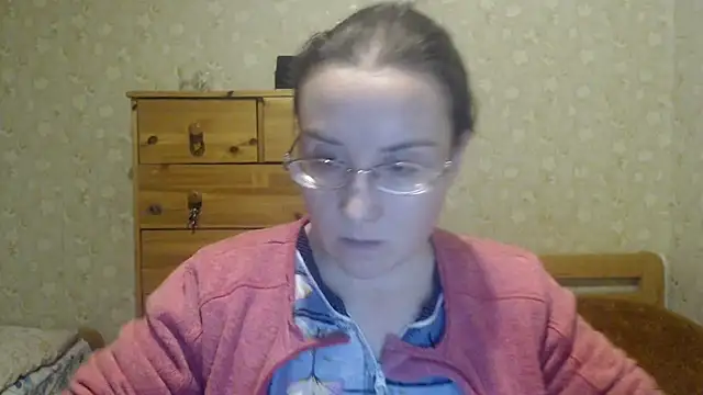 Snapshot of Smart_Rose chatting on January 2025 09:04:02 PM Smart Rose online show from January 2025 09:04:02 PM