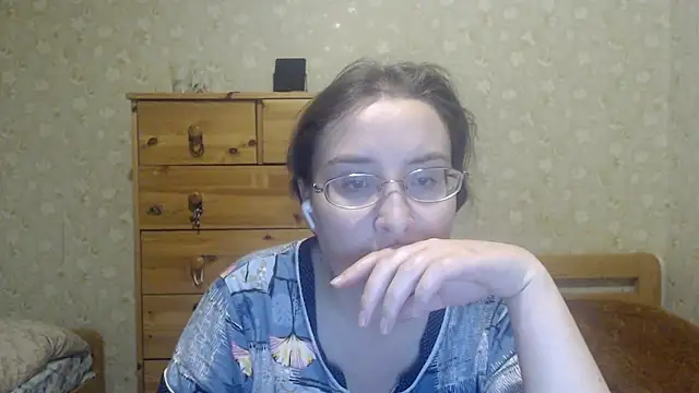 Snapshot of Smart_Rose chatting on February 2025 05:37:01 PM Smart Rose online show from February 2025 05:37:01 PM