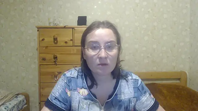 Snapshot of Smart_Rose chatting on February 2025 08:47:02 PM Smart Rose online show from February 2025 08:47:02 PM