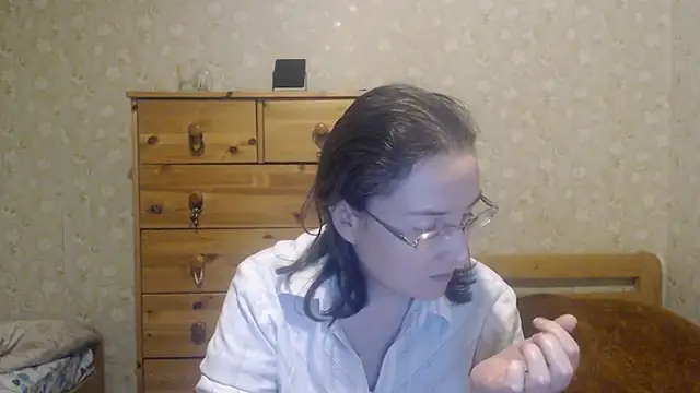 Snapshot of Smart_Rose chatting on February 2025 10:28:02 PM Smart Rose online show from February 2025 10:28:02 PM