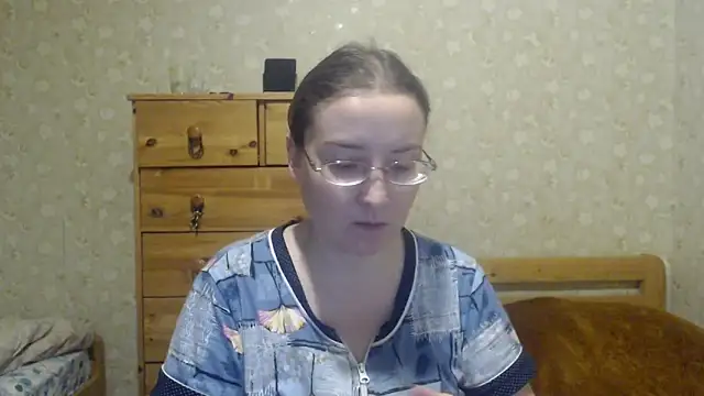 Snapshot of Smart_Rose chatting on February 2025 10:11:01 PM Smart Rose online show from February 2025 10:11:01 PM