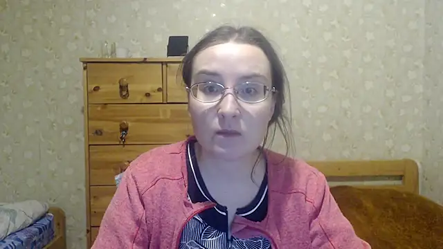 Snapshot of Smart_Rose chatting on February 2025 05:53:02 PM Smart Rose online show from February 2025 05:53:02 PM