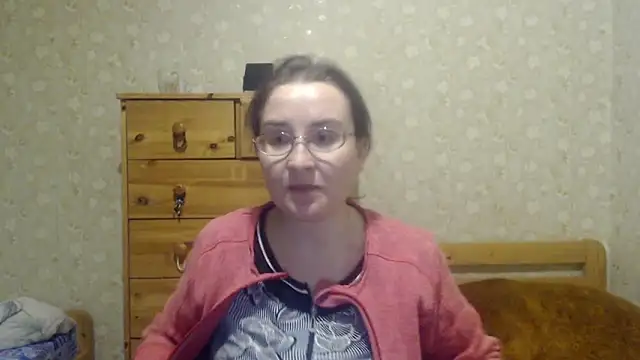 Snapshot of Smart_Rose chatting on February 2025 05:19:02 PM Smart Rose online show from February 2025 05:19:02 PM