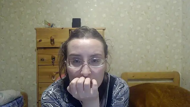 Snapshot of Smart_Rose chatting on February 2025 11:57:02 PM Smart Rose online show from February 2025 11:57:02 PM