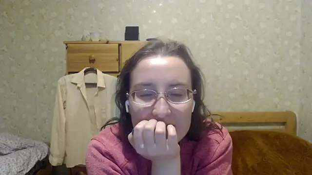 Snapshot of Smart_Rose chatting on March 2025 09:59:02 PM Smart Rose online show from March 2025 09:59:02 PM