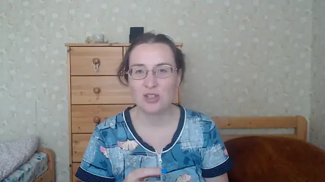 Snapshot of Smart_Rose chatting on March 2025 01:43:02 PM Smart Rose online show from March 2025 01:43:02 PM