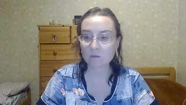 Snapshot of Smart_Rose chatting on March 2025 10:02:02 PM Smart Rose online show from March 2025 10:02:02 PM