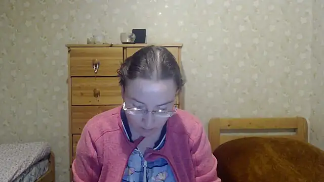 Snapshot of Smart_Rose chatting on March 2025 07:06:02 PM Smart Rose online show from March 2025 07:06:02 PM