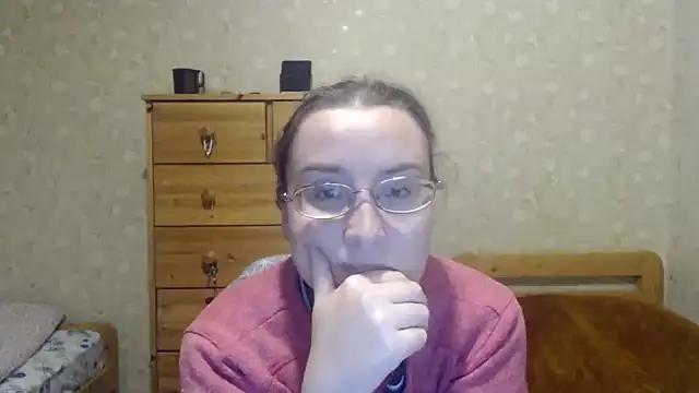 Snapshot of Smart_Rose chatting on March 2025 06:07:02 PM Smart Rose online show from March 2025 06:07:02 PM