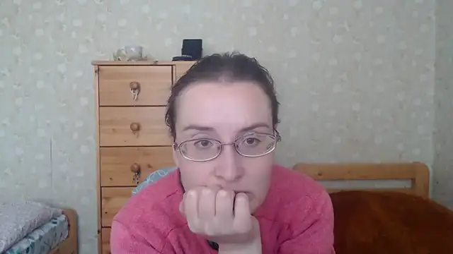 Snapshot of Smart_Rose chatting on March 2025 12:24:01 PM Smart Rose online show from March 2025 12:24:01 PM