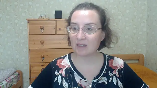 Snapshot of Smart_Rose chatting on September 2025 01:21:01 PM Smart Rose online show from September 2025 01:21:01 PM