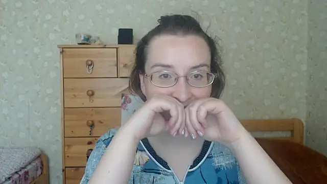 Snapshot of Smart_Rose chatting on September 2025 10:17:01 AM Smart Rose online show from September 2025 10:17:01 AM