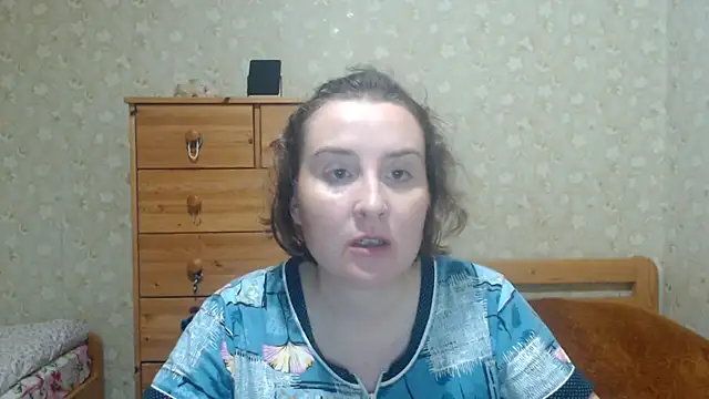 Snapshot of Smart_Rose chatting on September 2025 04:10:02 PM Smart Rose online show from September 2025 04:10:02 PM