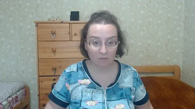 Snapshot of Smart_Rose chatting on September 2025 01:48:02 PM Smart Rose online show from September 2025 01:48:02 PM