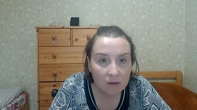 Snapshot of Smart_Rose chatting on September 2025 02:00:02 PM Smart Rose online show from September 2025 02:00:02 PM