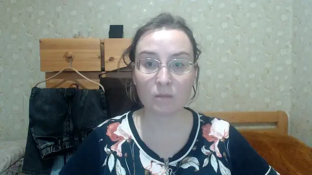 Snapshot of Smart_Rose chatting on October 2025 12:09:02 PM Smart Rose online show from October 2025 12:09:02 PM